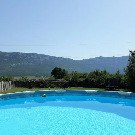 Family-friendly With Swimming Pool Cepic, Istria - Sredisnja Istra - 15542 Lägenhet *